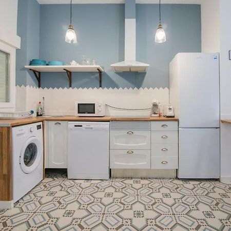 Cozy Flat In City Center Feel The Vibe Selfcheckin Валенсия Екстериор снимка